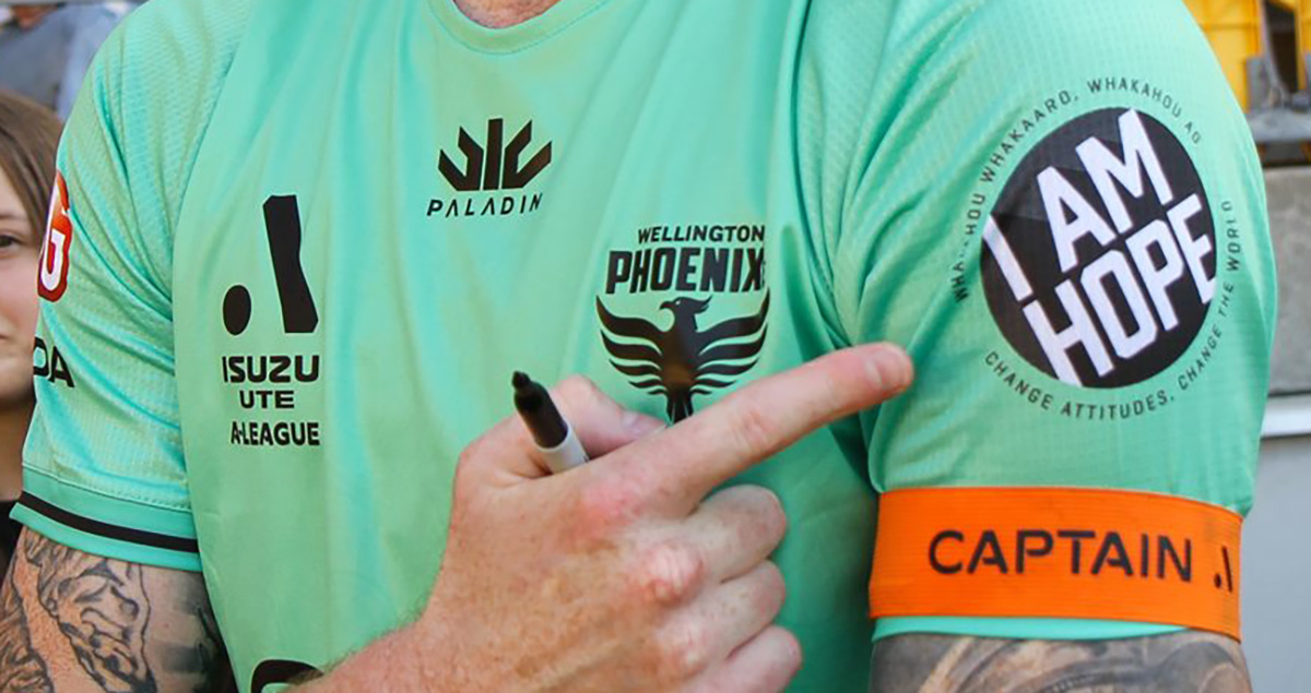 Bids close for Phoenix shirt auction to raise funds for I AM HOPE
